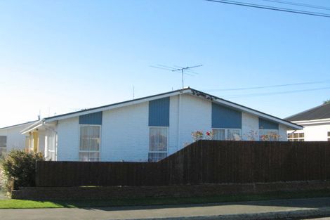 Photo of property in 2/7 Donegal Street, Belfast, Christchurch, 8051