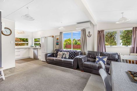 Photo of property in 106 Mckellar Place, Whangamata, 3620