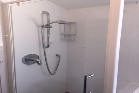 Photo of property in 7f4 Rangitane Street, Maupuia, Wellington, 6022
