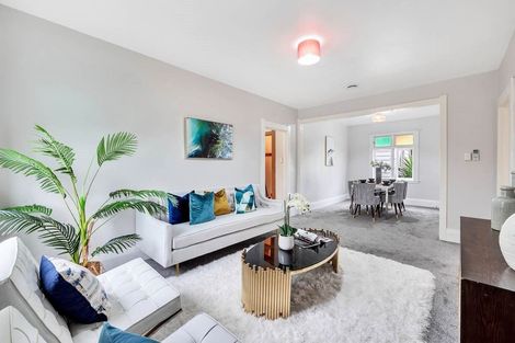 Photo of property in 55 Chislehurst Street, Henderson, Auckland, 0612