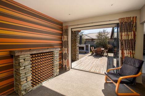 Photo of property in 10 Elizabeth Place, Clyde, 9330