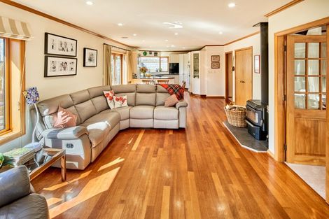 Photo of property in 7 Massey Avenue, Woburn, Lower Hutt, 5010