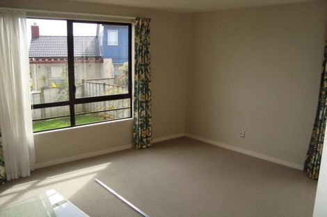 Photo of property in 23 Kittiwake Drive, Schnapper Rock, Auckland, 0632