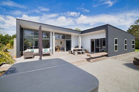 Photo of property in 36 Kahurangi Drive, Mangawhai, Kaiwaka, 0573