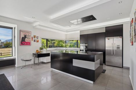 Photo of property in 47 Forest Heights, Wanaka, 9305