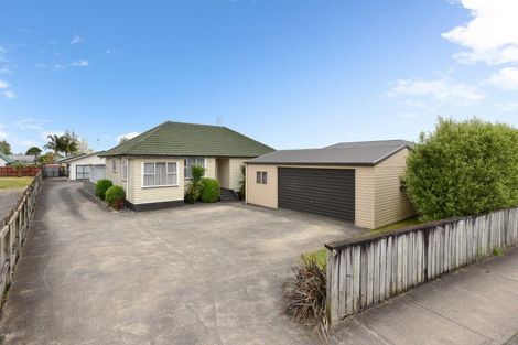 Photo of property in 49 Avalon Drive, Nawton, Hamilton, 3200