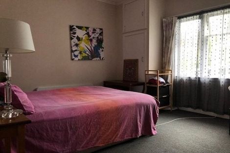 Photo of property in 1 Zion Road, Birkenhead, Auckland, 0626