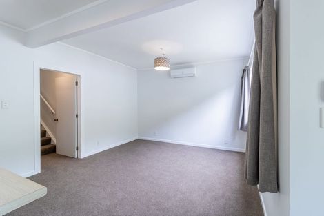 Photo of property in 32 Adams Terrace, Aro Valley, Wellington, 6021