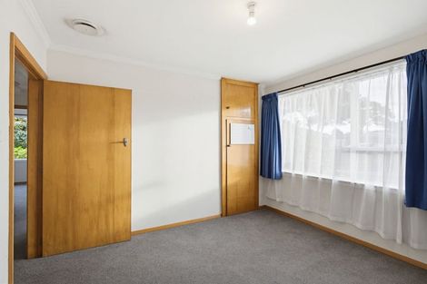 Photo of property in 10 Aztec Place, Redwood, Christchurch, 8051