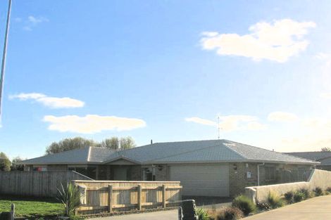 Photo of property in 18 Meadow Court, Paraparaumu, 5032