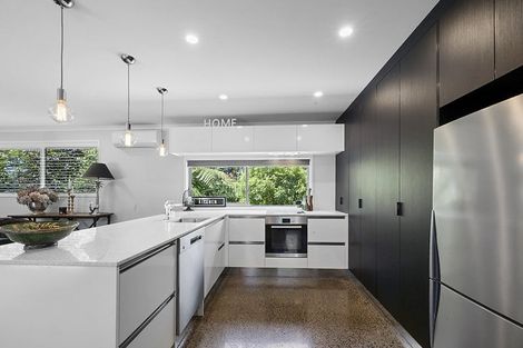 Photo of property in 83a Young Street, New Plymouth, 4310