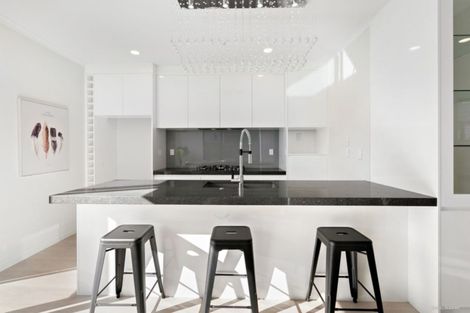 Photo of property in 62 Donegal Park Drive, Flat Bush, Auckland, 2019