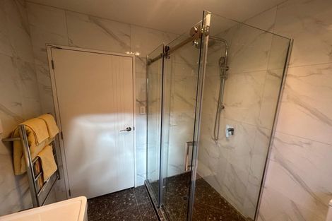 Photo of property in 28b Mason Street, New Lynn, Auckland, 0600