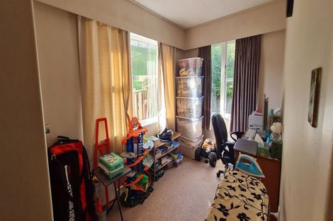 Photo of property in 55 Fraser Avenue, Johnsonville, Wellington, 6037