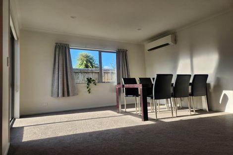 Photo of property in 94 Kuaka Drive, Takanini, 2112