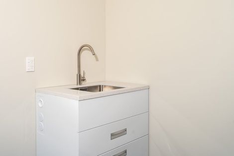 Photo of property in 9 Swinton Place, Churton Park, Wellington, 6037