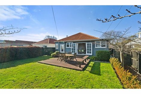 Photo of property in 58 Wilsons Road, Saint Martins, Christchurch, 8022