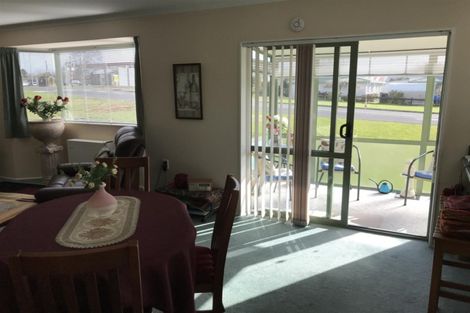 Photo of property in 27 Juliet Street, Stratford, 4332