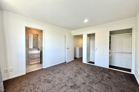 Photo of property in 50e Greenmeadows Avenue, Manurewa East, Auckland, 2102