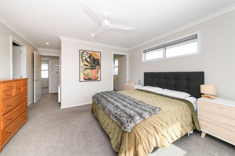 Photo of property in 10 Mcilwaine Place, Marton, 4710