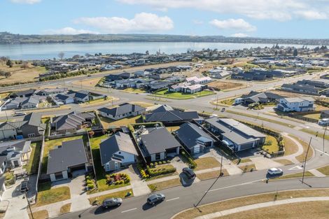 Photo of property in 4b Harakeke Drive, Wharewaka, Taupo, 3330