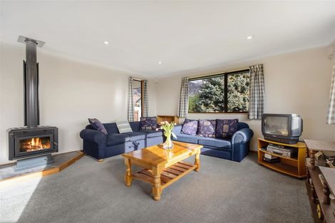 Photo of property in 46 Meadowstone Drive, Wanaka, 9305