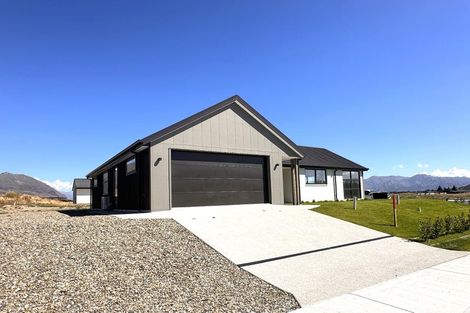 Photo of property in 46 Deans Drive, Wanaka, 9382