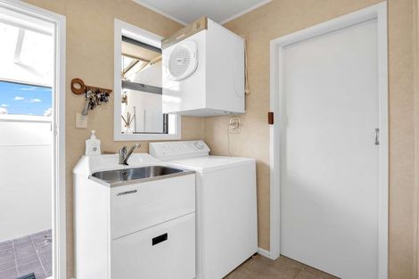 Photo of property in 128 Grove Street, Tinwald, Ashburton, 7700