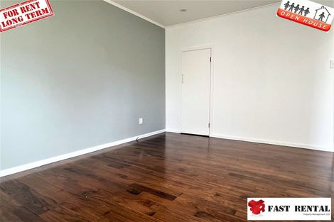 Photo of property in 2/46 Tree View Avenue, Glenfield, Auckland, 0629