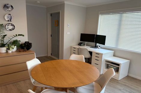 Photo of property in 55 Pakanga Grove, Pyes Pa, Tauranga, 3112