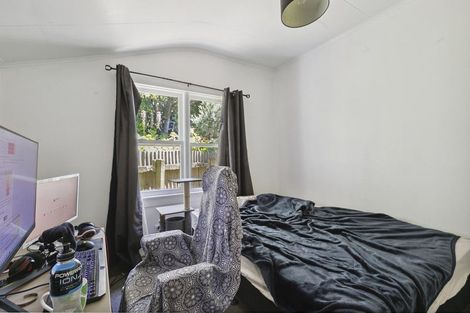 Photo of property in 66 Kelburn Parade, Kelburn, Wellington, 6012