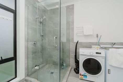Photo of property in 4 Sydney Place, Flagstaff, Hamilton, 3210