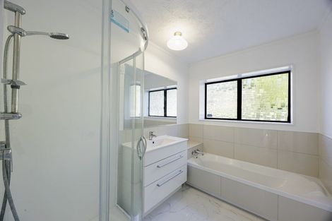 Photo of property in 16 Kokako Place, Taradale, Napier, 4112
