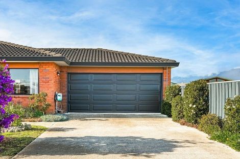 Photo of property in 11 Hunter Street, Westport, 7825