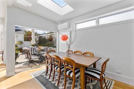 Photo of property in 205 Collingwood Street, Nelson, 7010