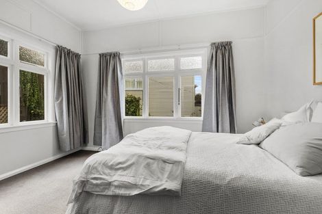 Photo of property in 16 Charlotte Avenue, Brooklyn, Wellington, 6021