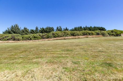 Photo of property in 3 Knoyle Road, Riversdale Beach, Masterton, 5872