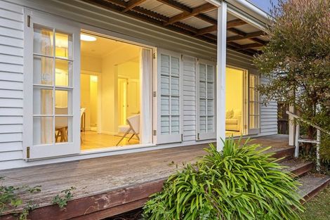 Photo of property in 20 Birdwood Avenue, Beckenham, Christchurch, 8023