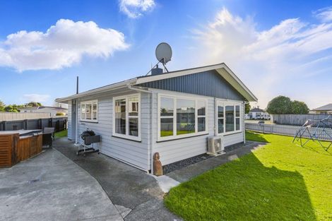 Photo of property in 2 Weld Street, Levin, 5510