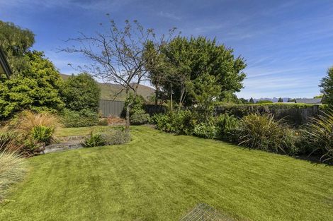 Photo of property in 121 Meadowstone Drive, Wanaka, 9305