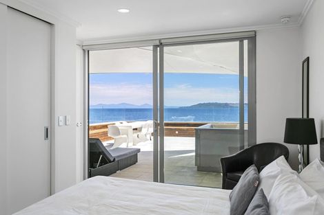 Photo of property in 225 Lake Terrace, Waipahihi, Taupo, 3330