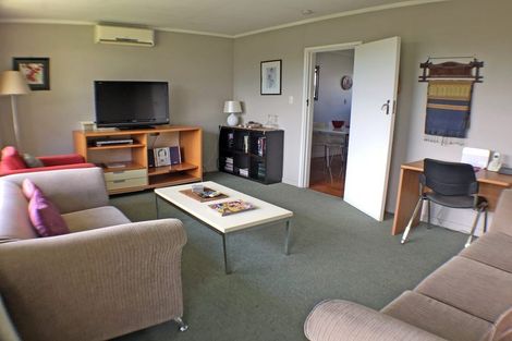 Photo of property in 3/94 Charles Street, Waltham, Christchurch, 8011