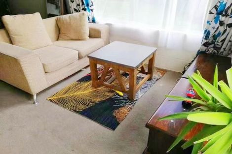 Photo of property in 118 Pupuke Road, Hillcrest, Auckland, 0627