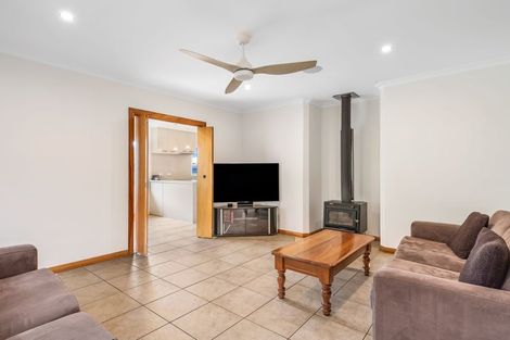 Photo of property in 10 Neale Avenue, Stoke, Nelson, 7011