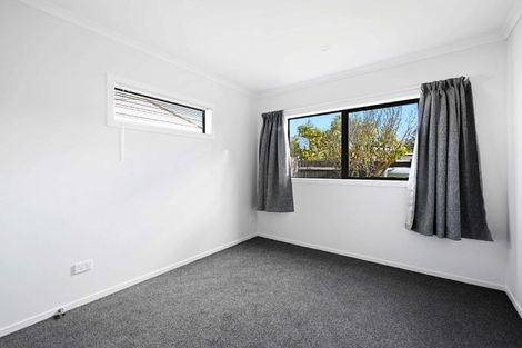Photo of property in 9u4 Beverley Crescent, Hillcrest, Hamilton, 3216