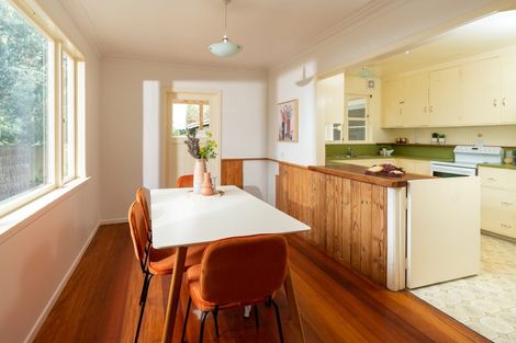 Photo of property in 162 Wellington Road, Paekakariki, 5034