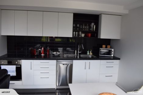 Photo of property in Nouvo Apartments, 21 Rugby Street, Mount Cook, Wellington, 6021