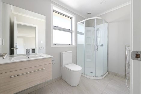 Photo of property in 32u3 Forsyth Street, Saint Andrews, Hamilton, 3200