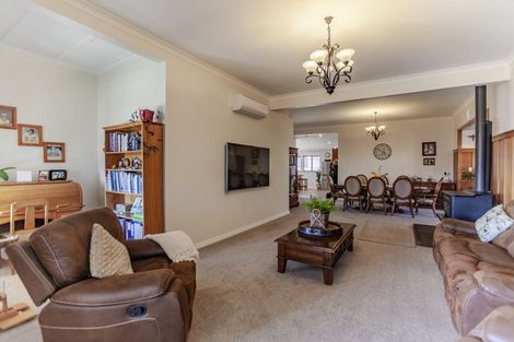 Photo of property in 39 Racecourse Road, Waipukurau, 4200