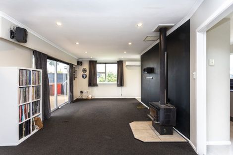 Photo of property in 21 Clydesdale Street, Woolston, Christchurch, 8062